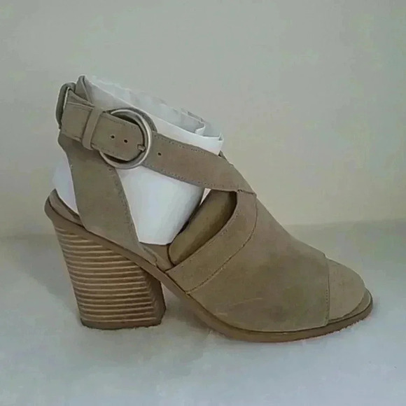 Mark Fisher LTD VEGA SANDALS - Picture 1 of 10